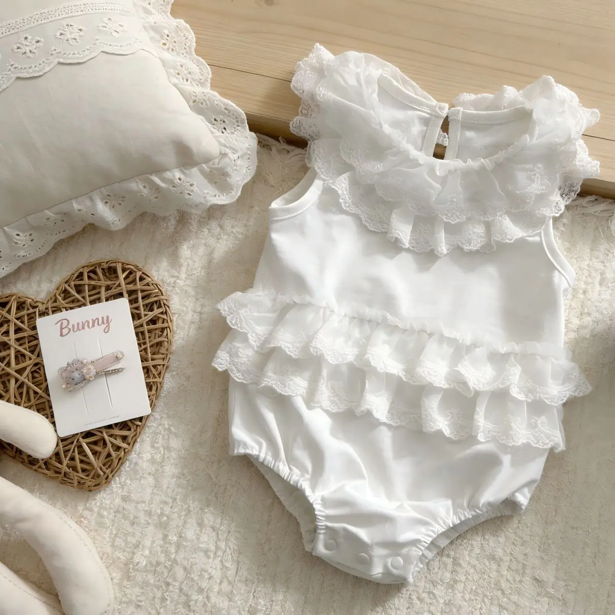 2026 Summer New Baby Girl Sweet Lace Collar Bodysuit Dress Cotton Infant Girls Cute Princess Jumpsuit Toddler Clothes 0-24M
2026 Summer New Baby Girl Sweet Lace Collar Bodysuit Dress Cotton Infant Girls Cute Princess Jumpsuit Toddler Clothes 0-24M