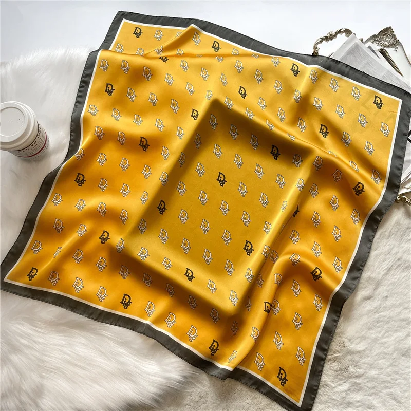3Colors Minimalist Letter Imitation Silk Square 70Cm Versatile Spring/Summer Sunscreen Small Shawl Bag Tie Hair Scarf
3Colors Minimalist Letter Imitation Silk Square 70Cm Versatile Spring/Summer Sunscreen Small Shawl Bag Tie Hair Scarf