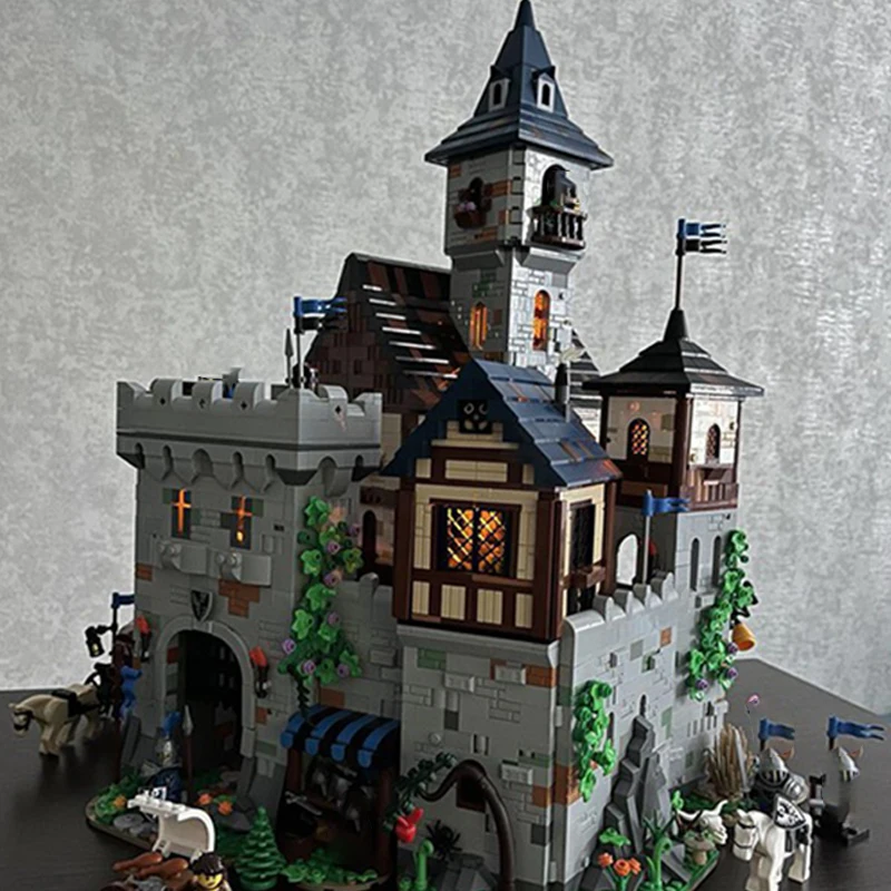 6560-Piece Modular Building, Black Falcon Knight’s Castle, Includes 3 Modules, Ideal for Display and Collection
6560-Piece Modular Building, Black Falcon Knight’s Castle, Includes 3 Modules, Ideal for Display and Collection