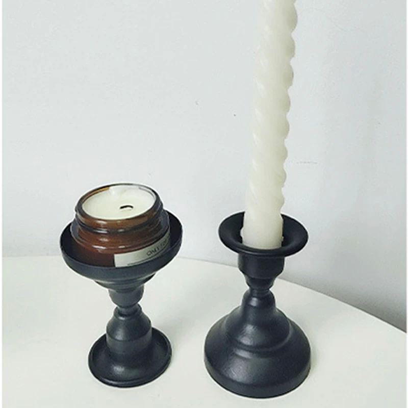 Retro Style Iron Candlesticks Simple Brass Gold Dual-use Candle Holders Desktop Party Wedding Festival Home Room Decoration
Retro Style Iron Candlesticks Simple Brass Gold Dual-use Candle Holders Desktop Party Wedding Festival Home Room Decoration