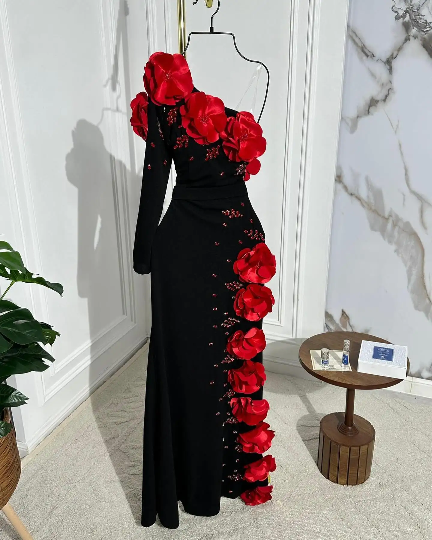 Customized Fashion Strapless Jersey Long Sleeves Appliques Evening Dresses Elegant Ankle Length Celebrity Gowns Vestido De Noche
Customized Fashion Strapless Jersey Long Sleeves Appliques Evening Dresses Elegant Ankle Length Celebrity Gowns Vestido De Noche
