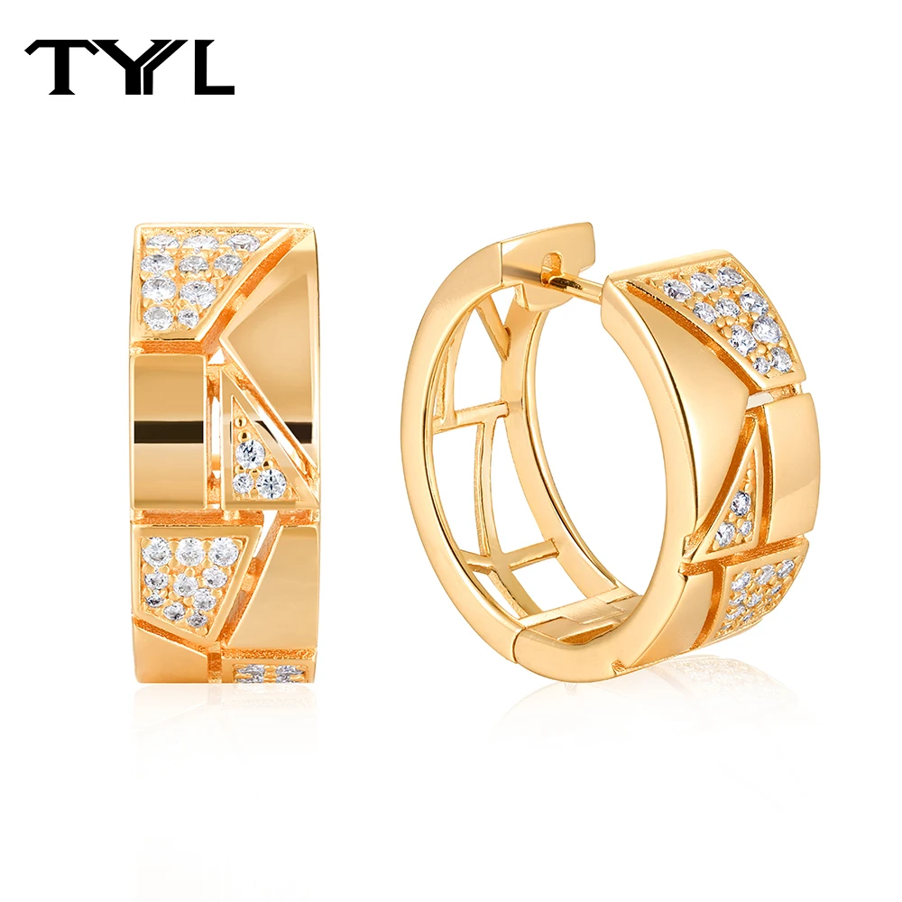 TYYL D VVS1 Moissanite Diamond Hoop Earrings 925 Silver Hypoallergenic Geometric Huggie Earrings Luxury Daily Wear Fine Jewelry
TYYL D VVS1 Moissanite Diamond Hoop Earrings 925 Silver Hypoallergenic Geometric Huggie Earrings Luxury Daily Wear Fine Jewelry