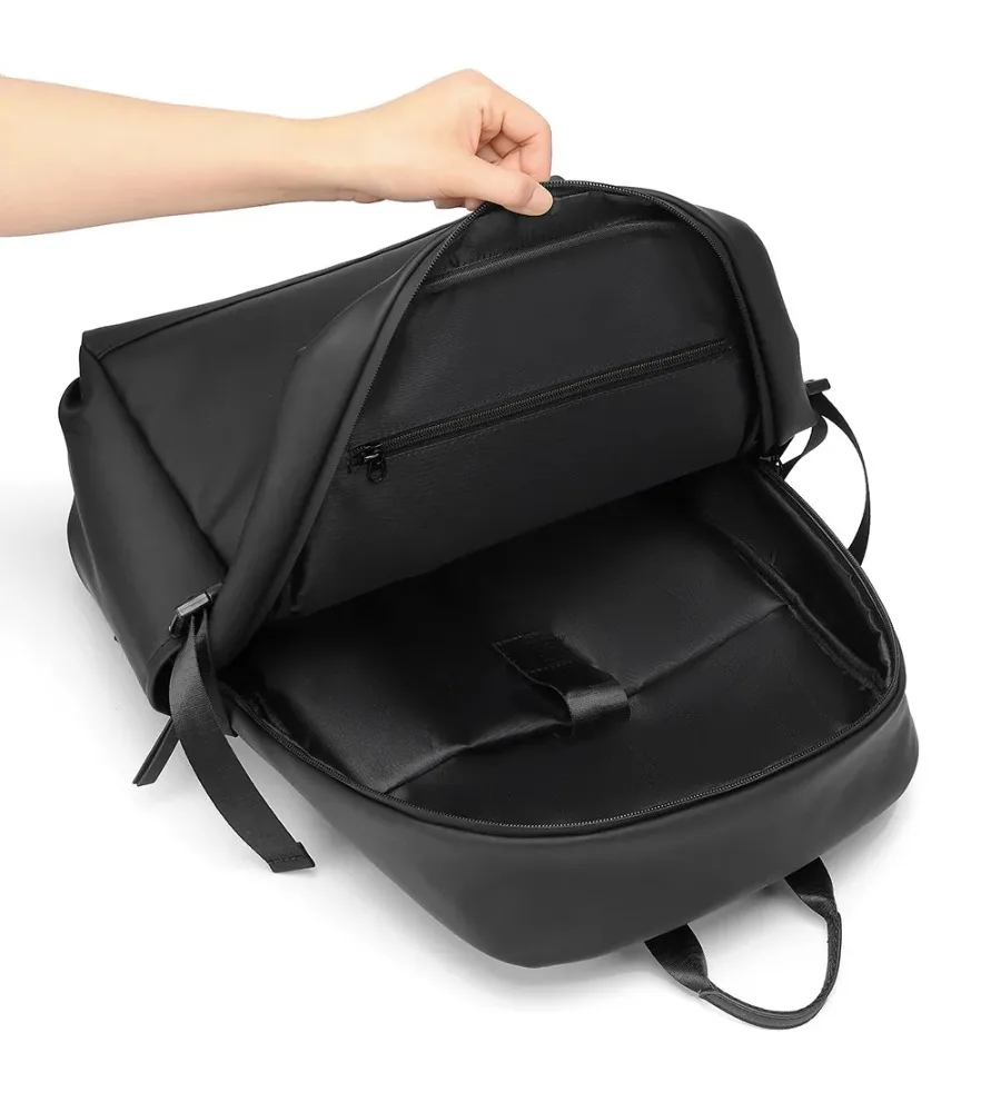 Dirt-Resistant Business Backpack With Large Capacity For Men’s Work Trips And Office Commute
Dirt-Resistant Business Backpack With Large Capacity For Men’s Work Trips And Office Commute