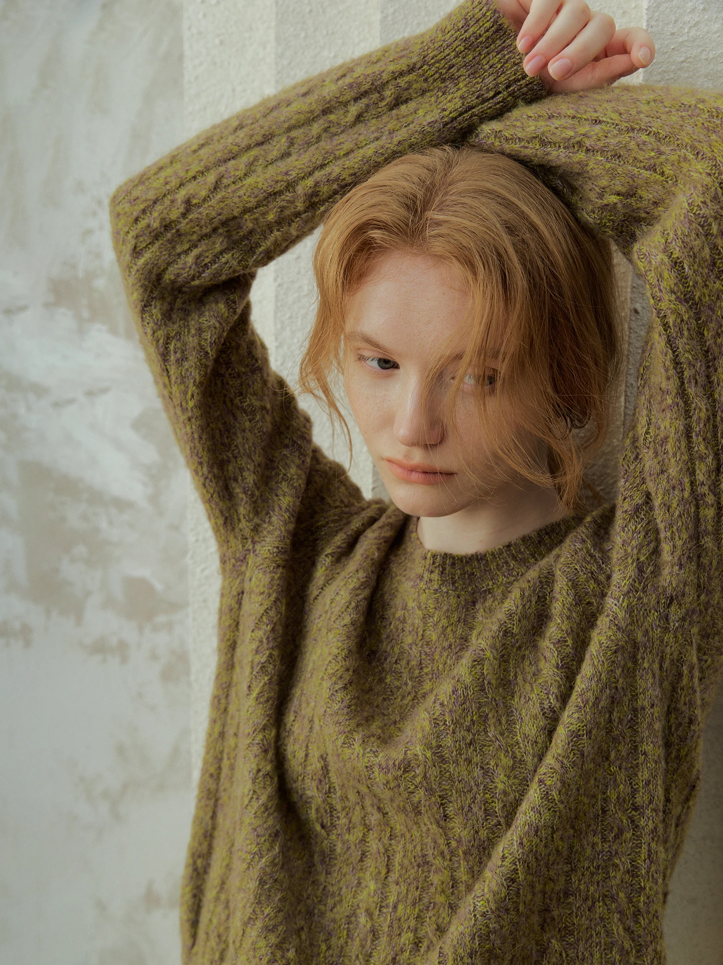 Oz 's Forest Temperature 's Beautiful Merino Wool Silk Baby Camel Hair Twist Yarn Knitted round Ne Sweater for Women
Oz 's Forest Temperature 's Beautiful Merino Wool Silk Baby Camel Hair Twist Yarn Knitted round Ne Sweater for Women