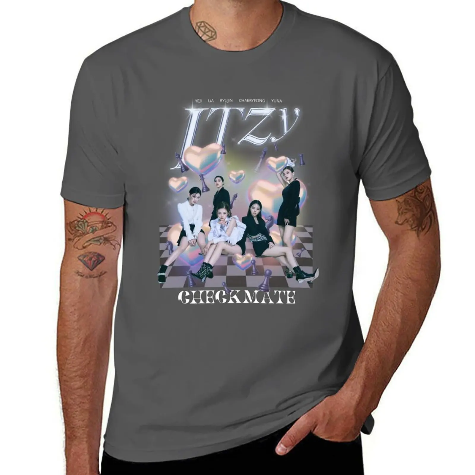 ITZY Checkmate T-Shirt Art Pattern Printed Casual Top
ITZY Checkmate T-Shirt Art Pattern Printed Casual Top