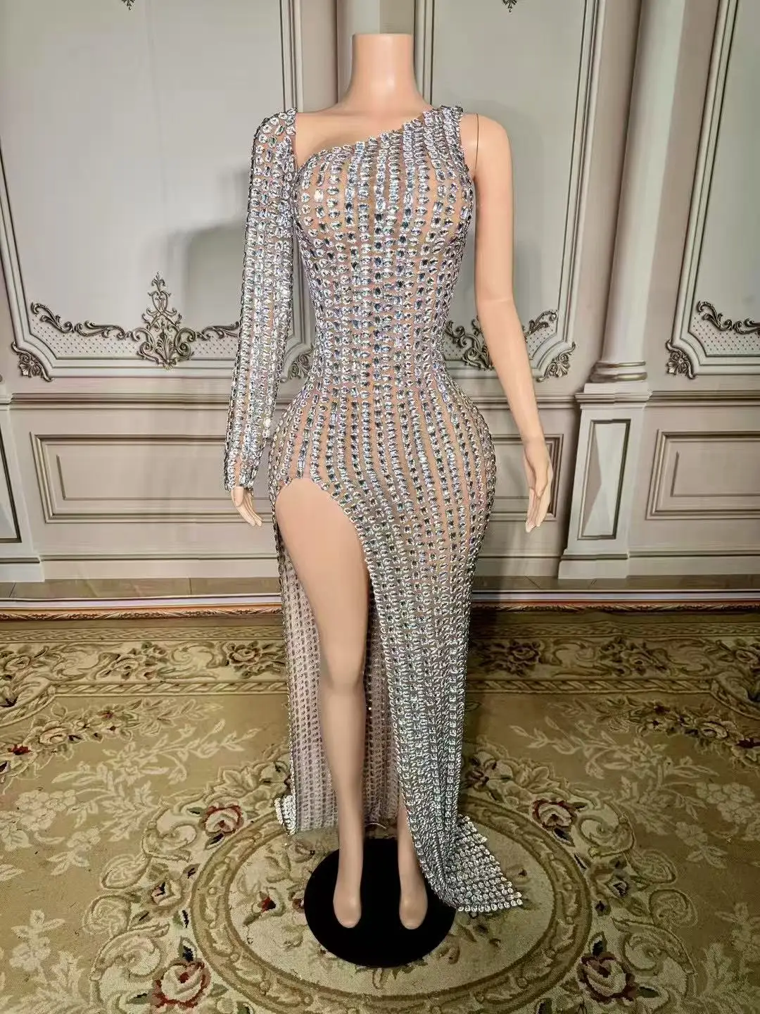 Sparkly Rhinestones Sleeveless Long Dress for Women Sexy Birthday Celebrate Evening Prom Dress Photo Shoot Performance Costume
Sparkly Rhinestones Sleeveless Long Dress for Women Sexy Birthday Celebrate Evening Prom Dress Photo Shoot Performance Costume
