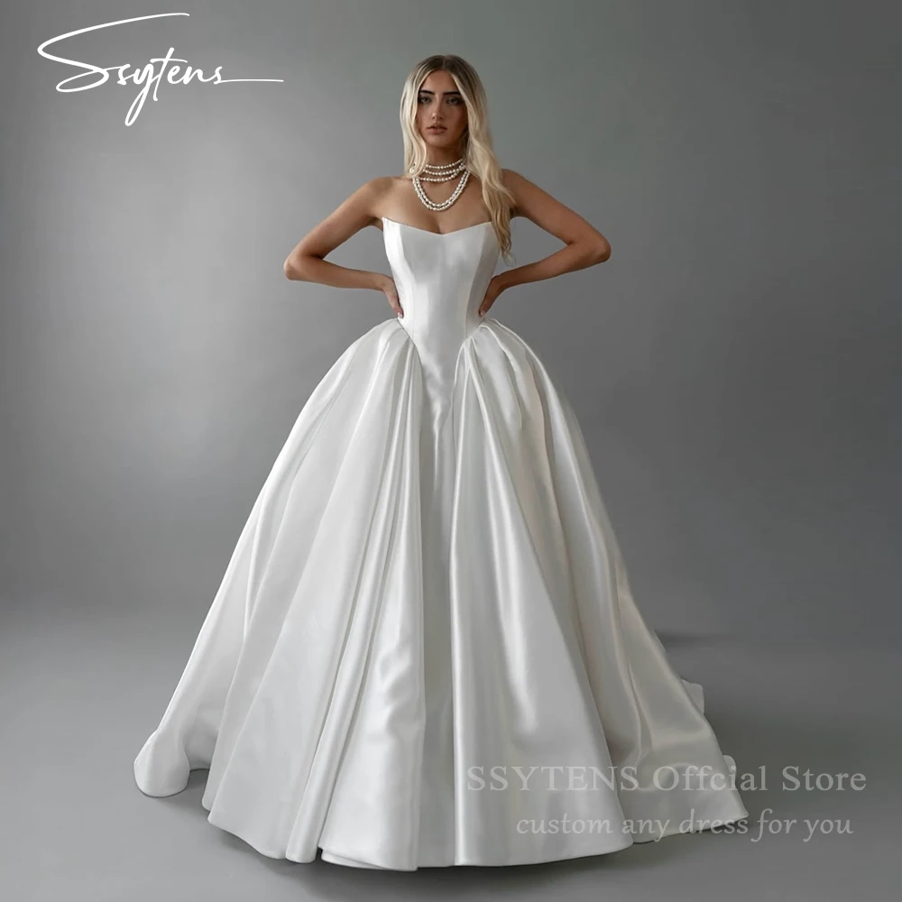 SSYTENS Elegant Strapless Wedding Dresses Backless Beach Bridal Gowns Bespoke vestidos 2025 Ruched Customized White Bride Dress
SSYTENS Elegant Strapless Wedding Dresses Backless Beach Bridal Gowns Bespoke vestidos 2025 Ruched Customized White Bride Dress