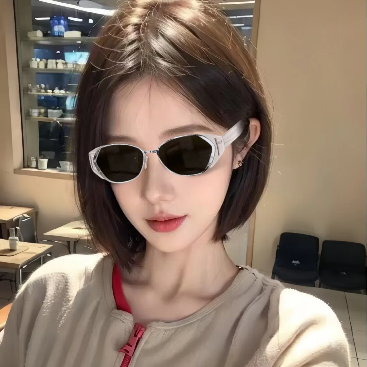 2025 New Small Ice Cube Sunglasses for Women, High Grade Pink Anti UV Travel Photography Sunglasses for Women
2025 New Small Ice Cube Sunglasses for Women, High Grade Pink Anti UV Travel Photography Sunglasses for Women