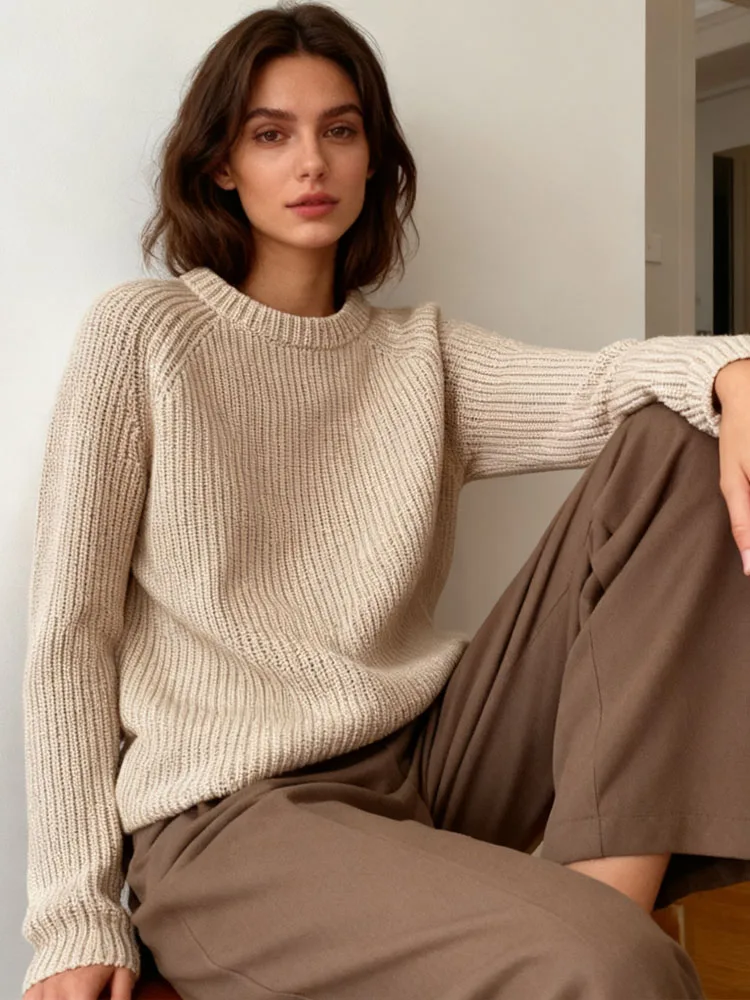 Лидер продаж, серый однотонный элегантный женский свитер с круглым вырезом, универсальный свободный осенне-зимний теплый вязаный пуловер, черный
Лидер продаж, серый однотонный элегантный женский свитер с круглым вырезом, универсальный свободный осенне-зимний теплый вязаный пуловер, черный