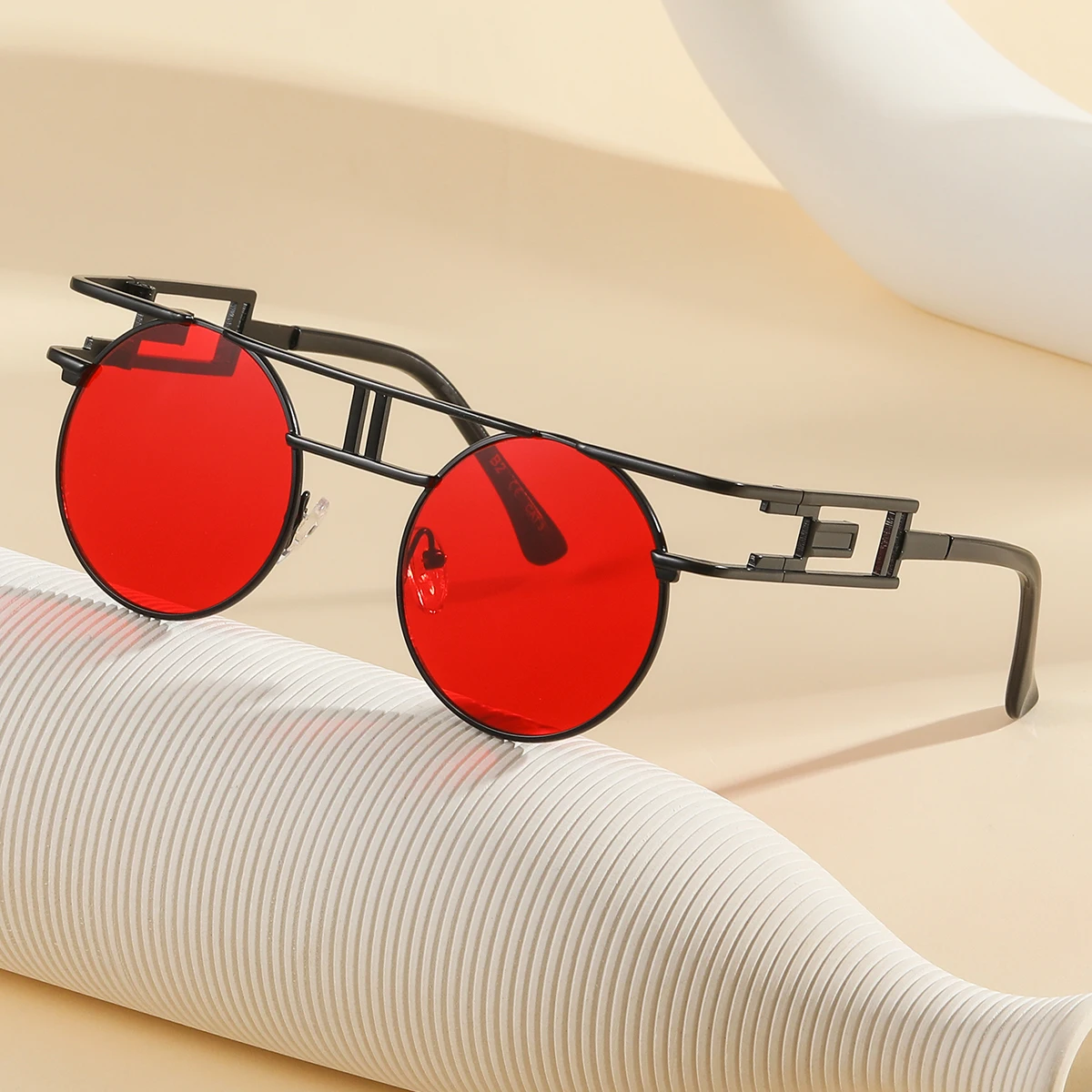 Fashionable and Unique Street Style Decorative Sunglasses, Punk Cool Sunglasses, Trendy Glasses, Versatile Metal Influencer Sunglasses
Fashionable and Unique Street Style Decorative Sunglasses, Punk Cool Sunglasses, Trendy Glasses, Versatile Metal Influencer Sunglasses