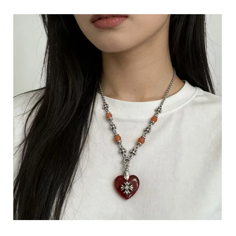 Sweet and Cool Spice Girl Style Color Love Crowe Cross Necklace Women's Collarbone Chain Neck Chain Premium Accessories
Sweet and Cool Spice Girl Style Color Love Crowe Cross Necklace Women's Collarbone Chain Neck Chain Premium Accessories