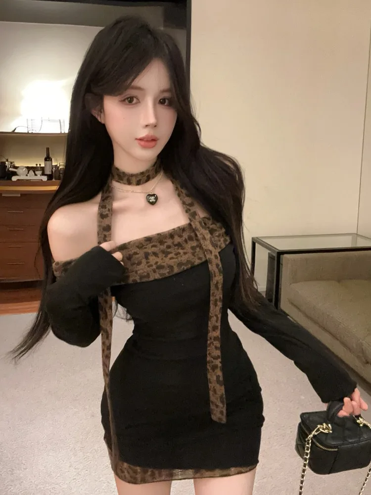 Sexy American Leopard Print Dress Women's Autumn Winter Pure Desire Spicy Girl High Waist Long Sleeve Short Skirt Korean Style
Sexy American Leopard Print Dress Women's Autumn Winter Pure Desire Spicy Girl High Waist Long Sleeve Short Skirt Korean Style