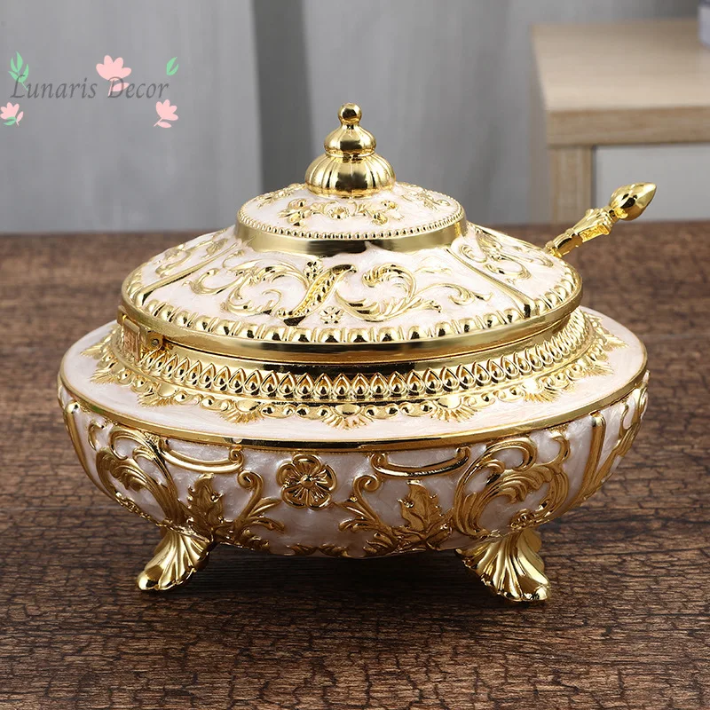 Flip candy Gu, light luxury European and American style seasoning jar, high-end retro sugar jar, kitchen seasoning storage
Flip candy Gu, light luxury European and American style seasoning jar, high-end retro sugar jar, kitchen seasoning storage