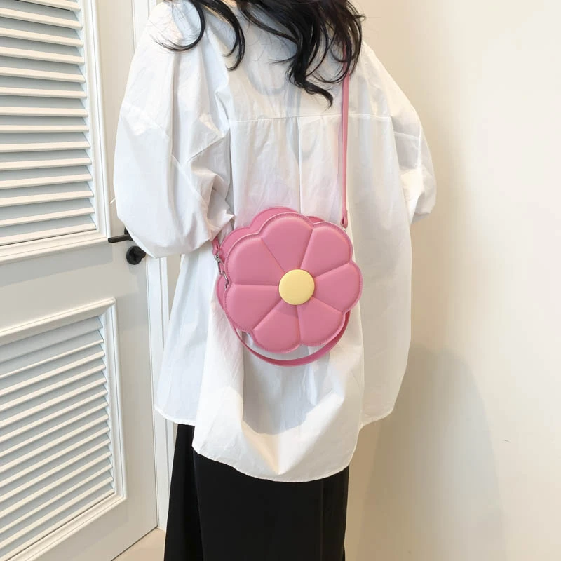 Premium Leather Crossbody Shoulder Bag For Women Multi-Functional Handbags With Adjustable Long Strap
Premium Leather Crossbody Shoulder Bag For Women Multi-Functional Handbags With Adjustable Long Strap