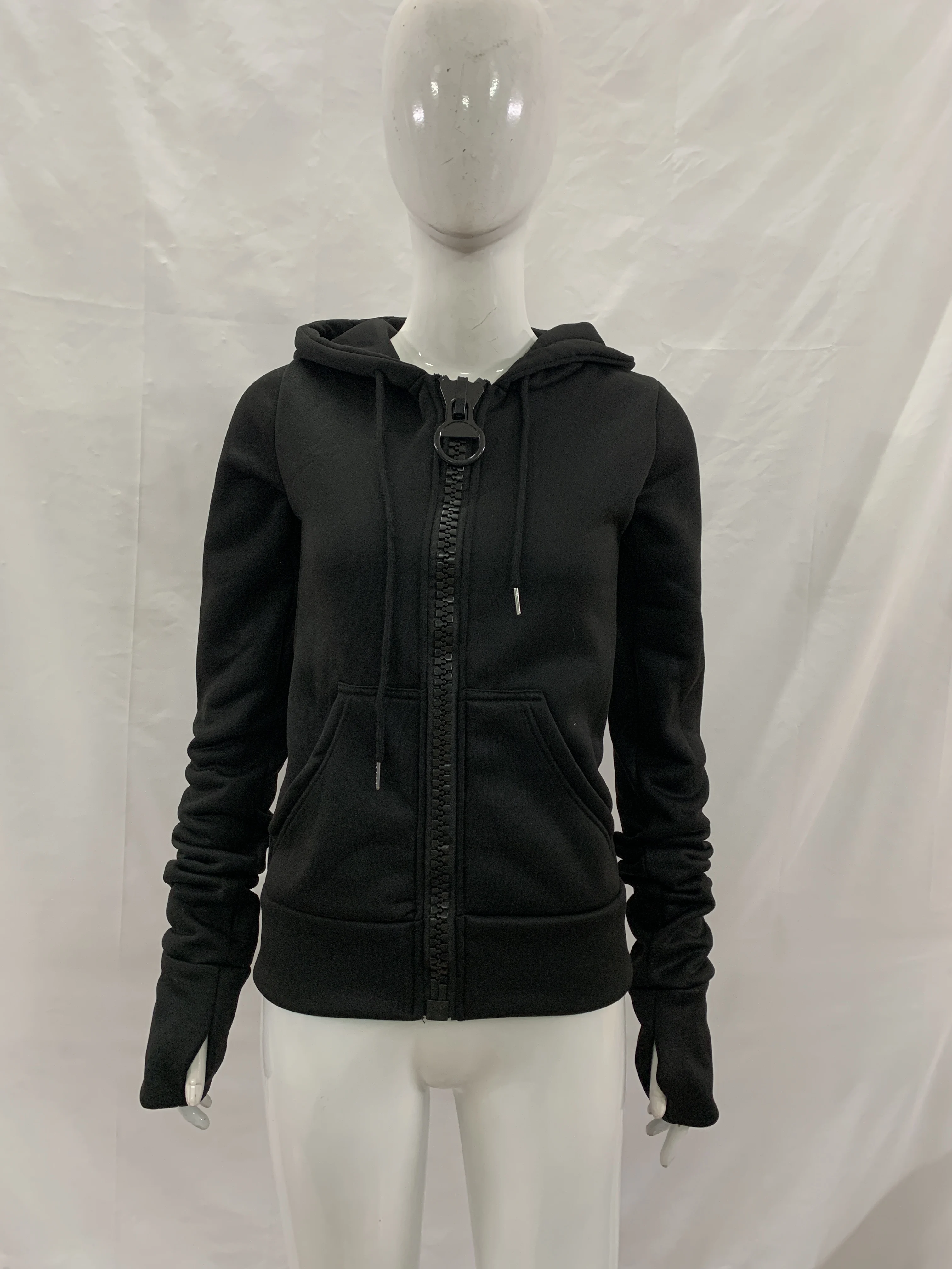 Retro Y2K Black Slim Fit Cropped Hoodie Unisex For Fall Winter Street Fashion And Daily Outfit
Retro Y2K Black Slim Fit Cropped Hoodie Unisex For Fall Winter Street Fashion And Daily Outfit