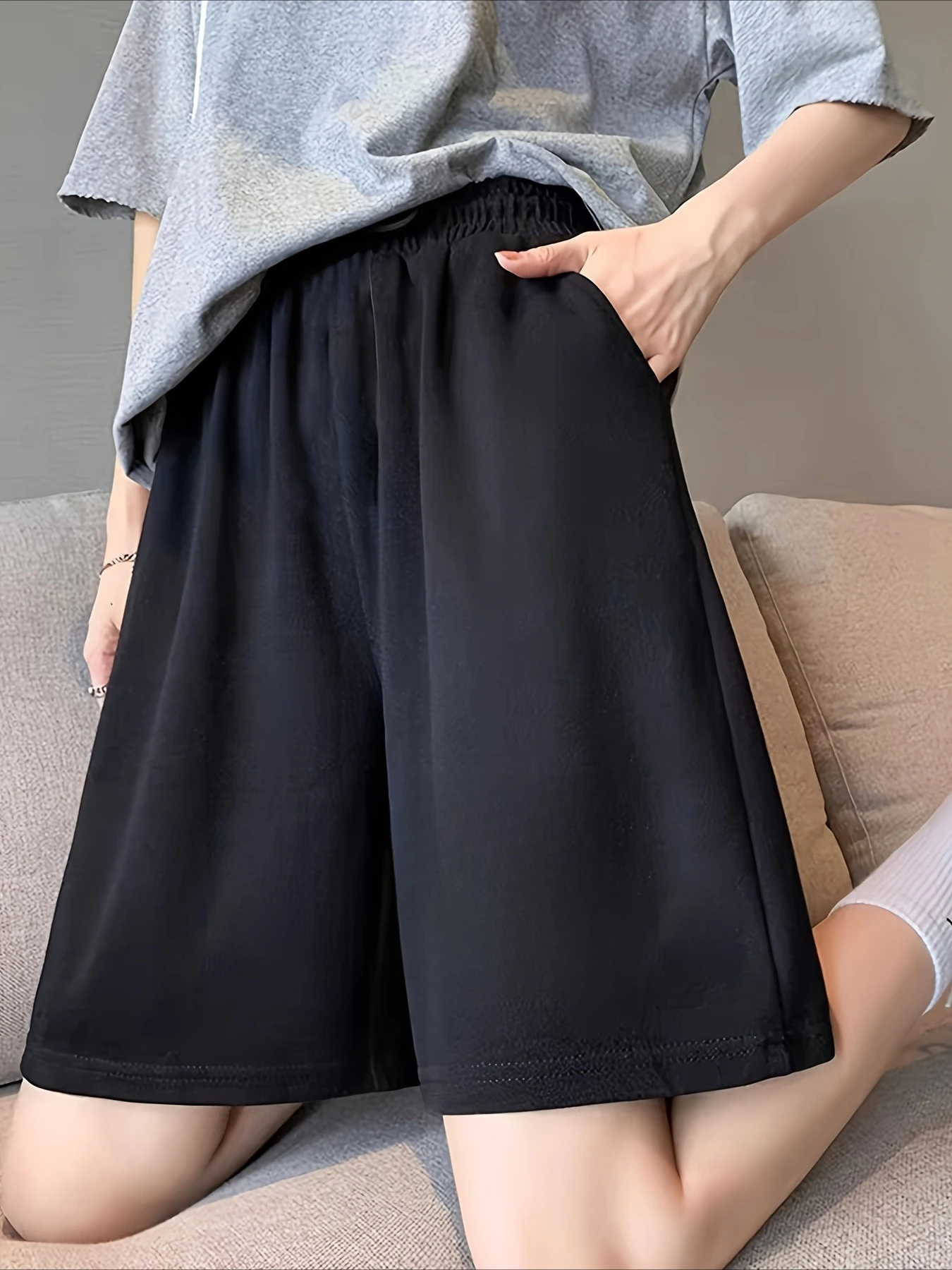 2026 New Women's Shorts Summer Loose, Comfortable, Fashionable Girls' Summer Outdoor Home Shorts
2026 New Women's Shorts Summer Loose, Comfortable, Fashionable Girls' Summer Outdoor Home Shorts