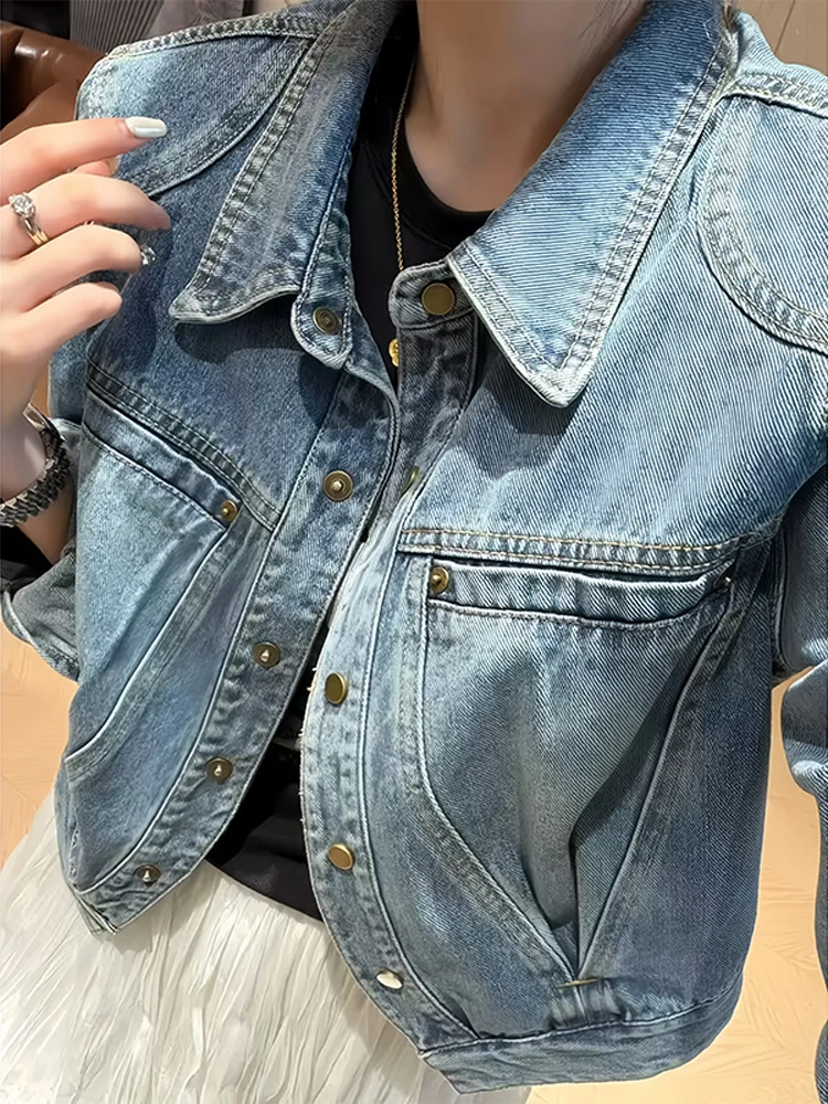 Loose Shoulder Padded Flip Collar Denim Jacket Women's Spring Autumn Design Sensation Small Size Versatile Slimming Top
Loose Shoulder Padded Flip Collar Denim Jacket Women's Spring Autumn Design Sensation Small Size Versatile Slimming Top