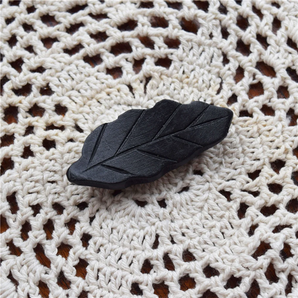 4pcs Wooden Leaf-Shaped Chopstick Rests Tableware For Home Dining Decor Gift Chopstick Holder Wood Leaves Rest Holder
4pcs Wooden Leaf-Shaped Chopstick Rests Tableware For Home Dining Decor Gift Chopstick Holder Wood Leaves Rest Holder