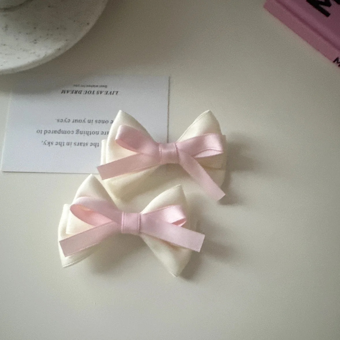 Premium Korean Style Resin Bow Hair Clip Cute Side Clip for Bangs and Double Ponytail French Princess Sweet Non Slip
Premium Korean Style Resin Bow Hair Clip Cute Side Clip for Bangs and Double Ponytail French Princess Sweet Non Slip