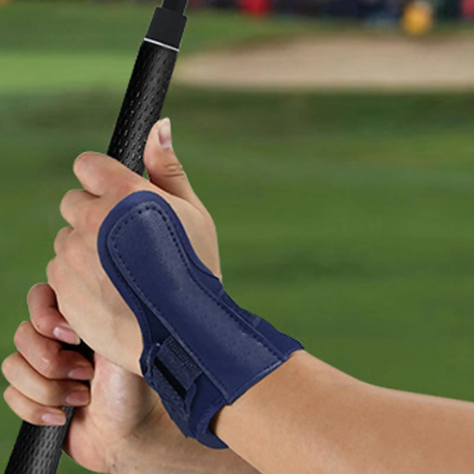 Пособие для тренировок в гольфе, корректирующий пояс для игры в гольф, эргономичный легкий корректирующий пояс для тренировок на запястье для гольфа для начинающих
Пособие для тренировок в гольфе, корректирующий пояс для игры в гольф, эргономичный легкий корректирующий пояс для тренировок на запястье для гольфа для начинающих