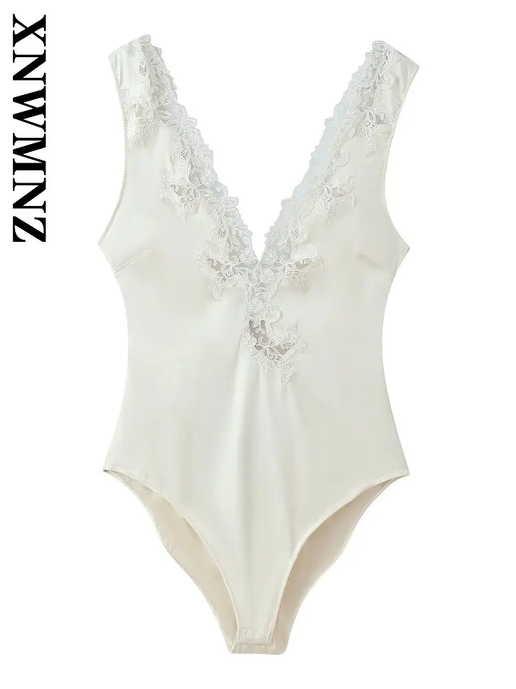 XNWMNZ 2026 Summer Woman Chic Bohemian V-Collar Lace Splicing Satin bodysuit Vintage Sexy Woman's Sleeveless Holiday Thin Slim
XNWMNZ 2026 Summer Woman Chic Bohemian V-Collar Lace Splicing Satin bodysuit Vintage Sexy Woman's Sleeveless Holiday Thin Slim