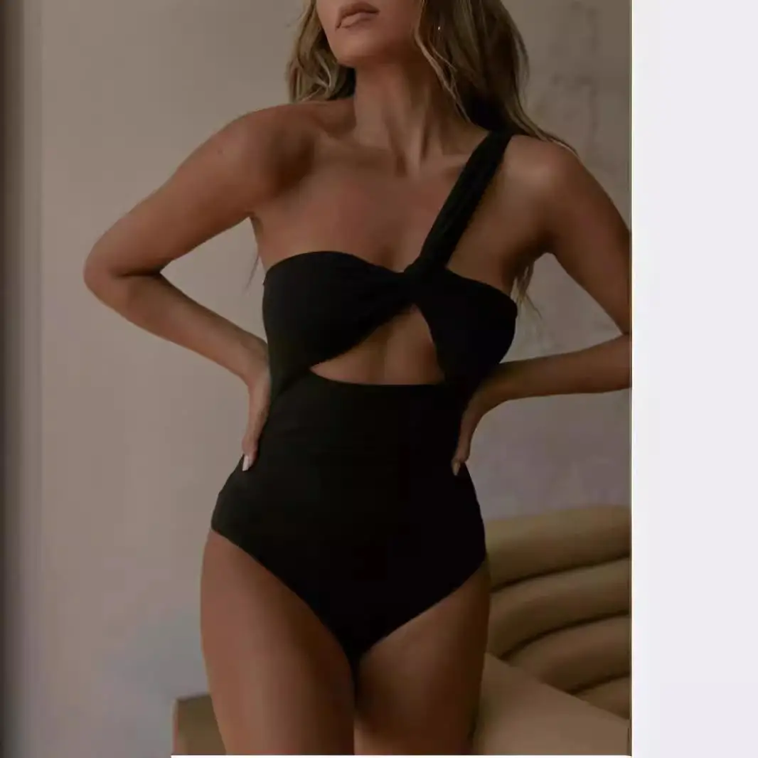 Милый и пряный комбинезон для девочек с наклонными плечами, брюки с высокой талией, тонкий летний женский цельный костюм Faion
Милый и пряный комбинезон для девочек с наклонными плечами, брюки с высокой талией, тонкий летний женский цельный костюм Faion