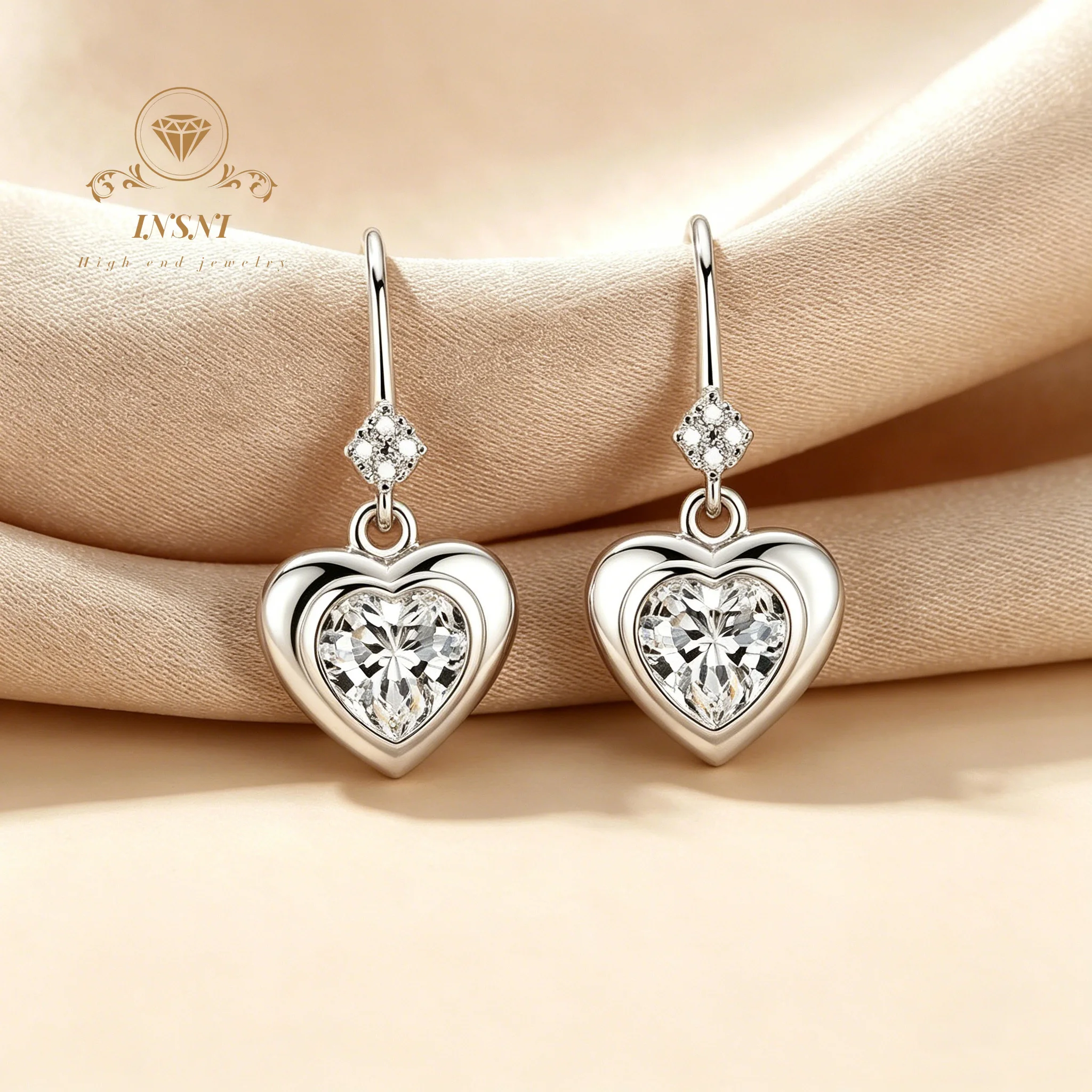S925 Sterling Silver Full Moissanite Stud Earrings, Women's Love Earrings Heart of The Ocean High-end Temperament Jewelry Gift
S925 Sterling Silver Full Moissanite Stud Earrings, Women's Love Earrings Heart of The Ocean High-end Temperament Jewelry Gift