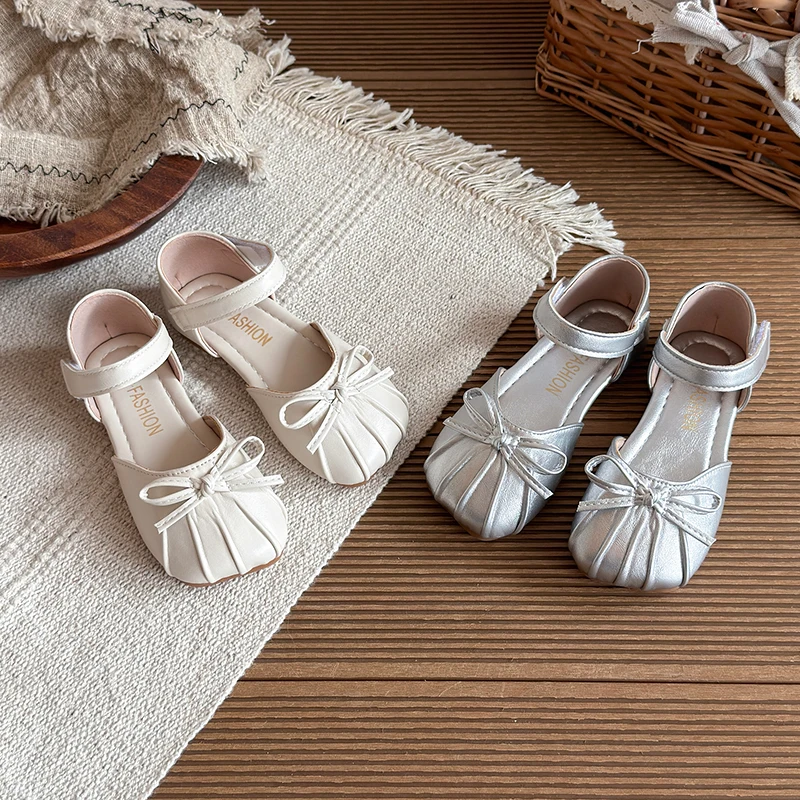 Summer Girl's Cover Toe Sandals Princess Style Pu Leather Kids Dress Shoes Beige Sliver Light Anti-skid Chic Children Sandalias
Summer Girl's Cover Toe Sandals Princess Style Pu Leather Kids Dress Shoes Beige Sliver Light Anti-skid Chic Children Sandalias