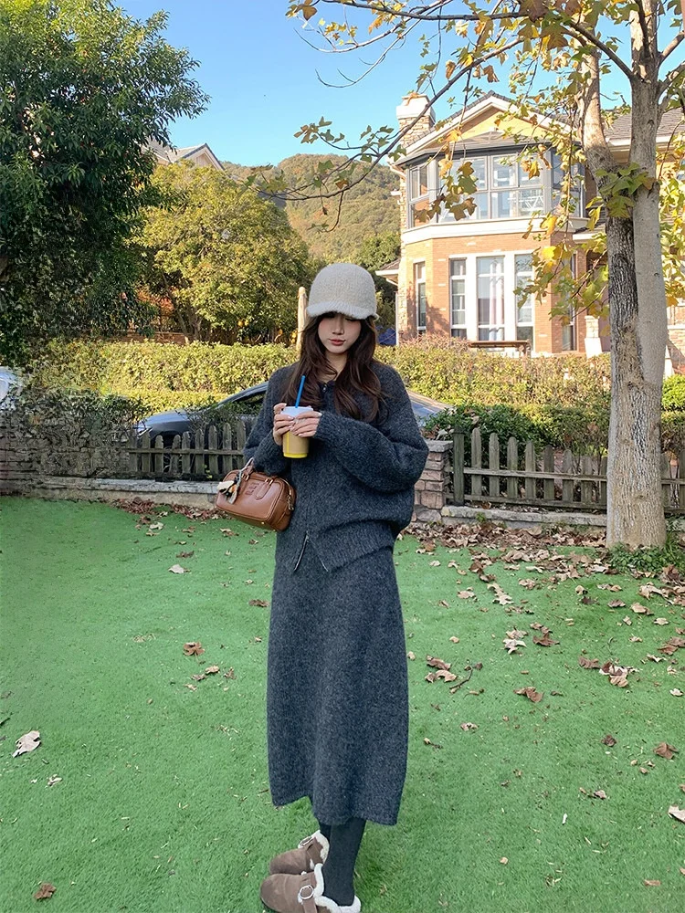 Miaolab Comfortable Woolen Suit with Double Zipper Straight Skirt for Women Winter Warm Casual Fashion Two-Piece Set
Miaolab Comfortable Woolen Suit with Double Zipper Straight Skirt for Women Winter Warm Casual Fashion Two-Piece Set