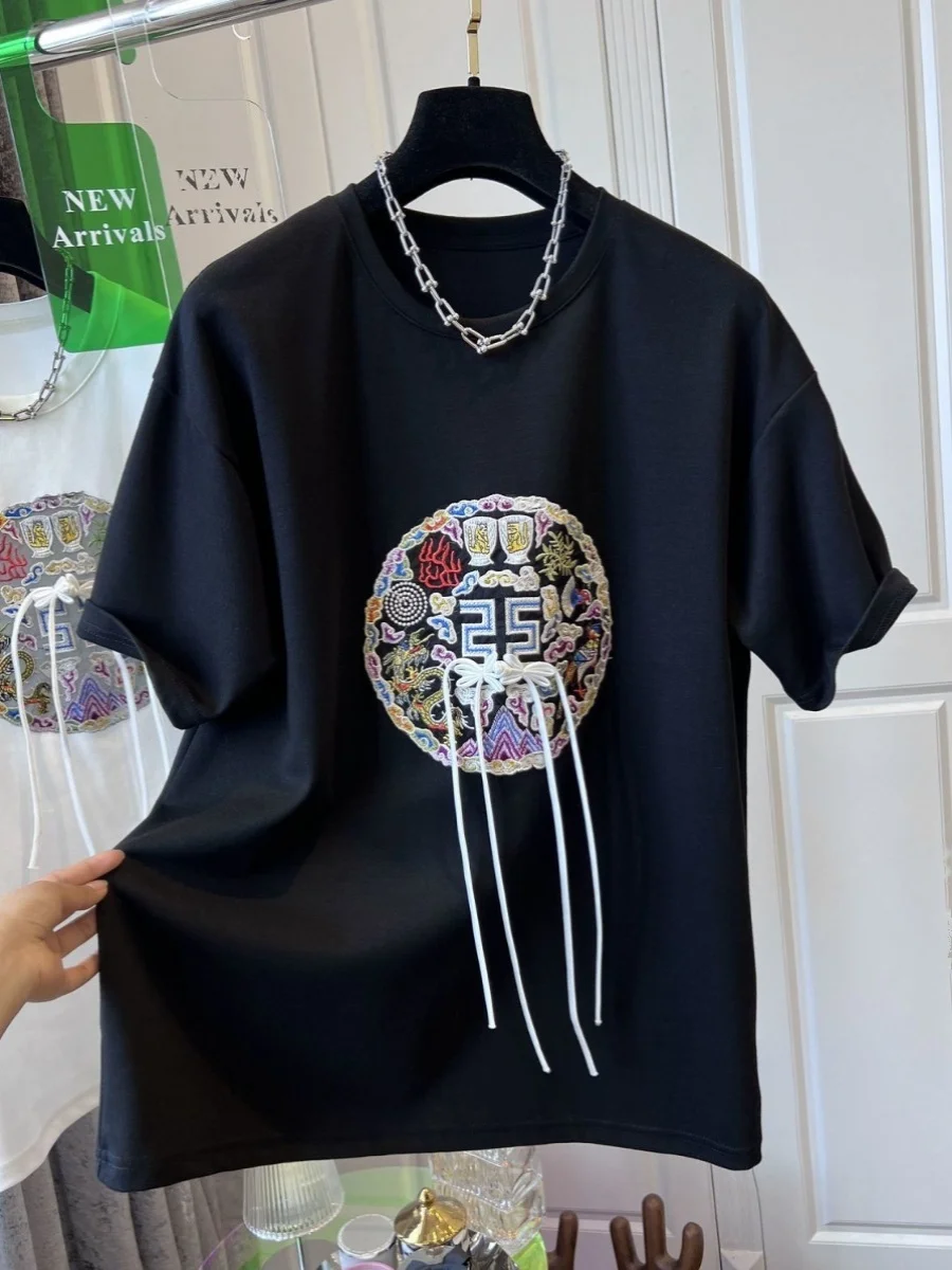 Large Size 300 Pou New Chinese Sle ort Sve Men's T-irt Summer New Vintage Design Embroidery T-irt Casual Loose Fit
Large Size 300 Pou New Chinese Sle ort Sve Men's T-irt Summer New Vintage Design Embroidery T-irt Casual Loose Fit