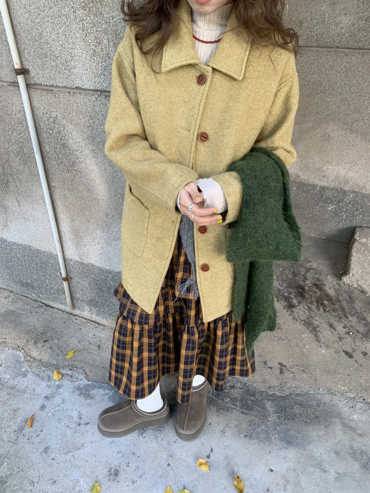 Yangziloo Retro Sle Woolen Coat 24AW Notting Hill Cheese Crisp Cotton Inter Mid-Length Turn-down Collar Whitening Effect
Yangziloo Retro Sle Woolen Coat 24AW Notting Hill Cheese Crisp Cotton Inter Mid-Length Turn-down Collar Whitening Effect