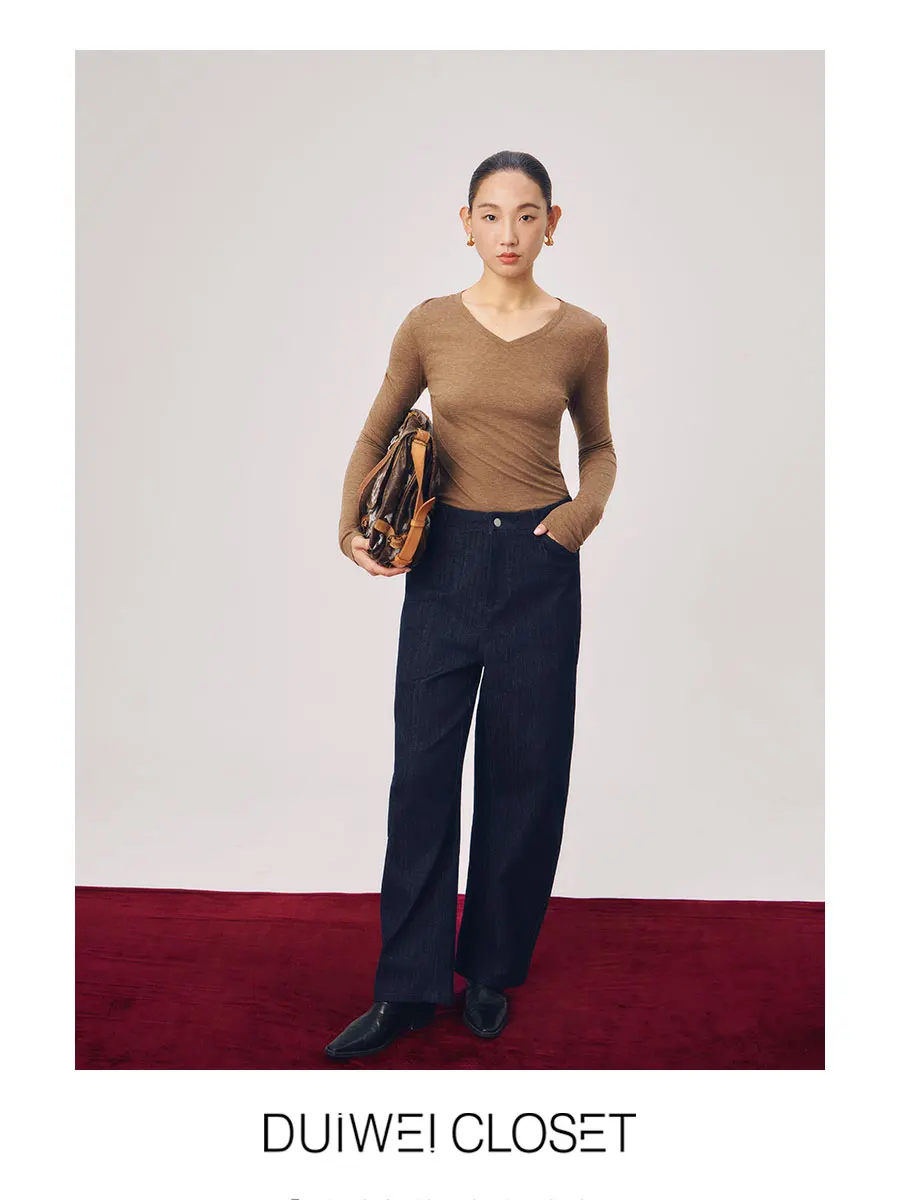 Женская футболка-лонгслив DUIWEI Chill Time Cloud Sensation: легкая, облегающая, с элегантным дизайном пояса
Женская футболка-лонгслив DUIWEI Chill Time Cloud Sensation: легкая, облегающая, с элегантным дизайном пояса