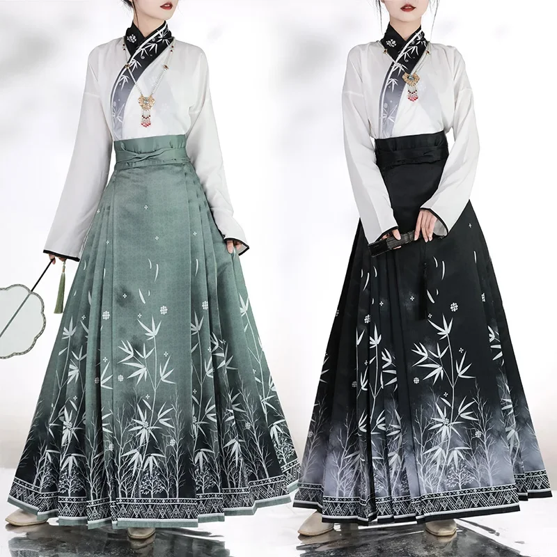Юбка Hanfu с изображением лошади, оригинальное традиционное женское платье китайской династии Мин, Бамбуковая юбка, повседневная юбка с изображением лошади и пони
Юбка Hanfu с изображением лошади, оригинальное традиционное женское платье китайской династии Мин, Бамбуковая юбка, повседневная юбка с изображением лошади и пони