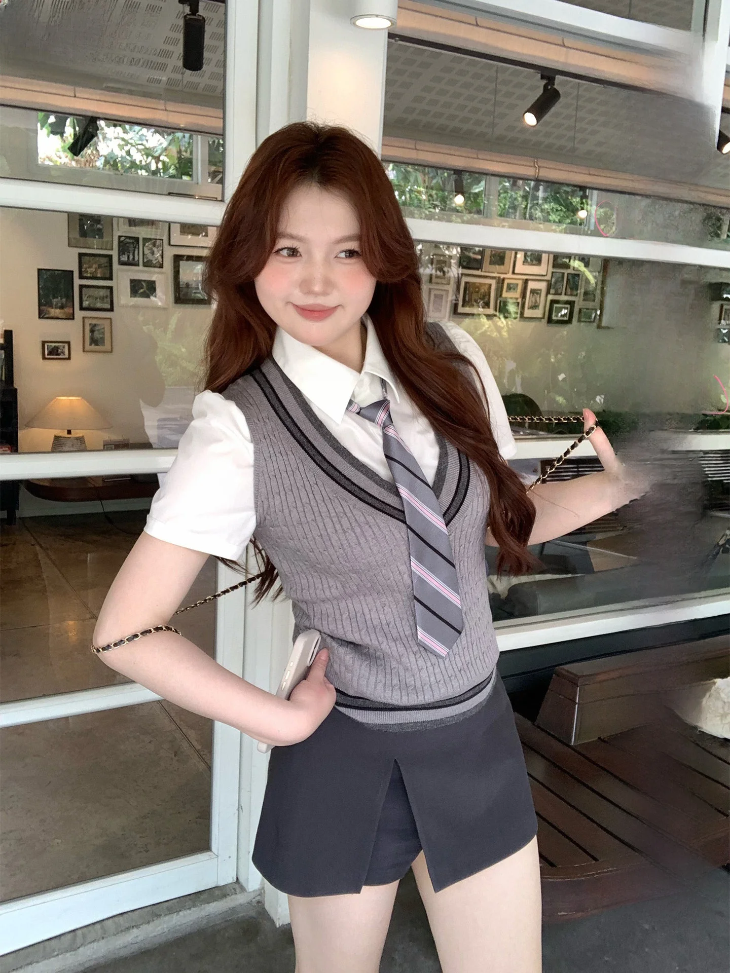 Korean Style plus Size Spring Summer Short Sleeve Shirt Vest Skirt Pants Set Casual College Style Fashion Women's Ensemble
Korean Style plus Size Spring Summer Short Sleeve Shirt Vest Skirt Pants Set Casual College Style Fashion Women's Ensemble