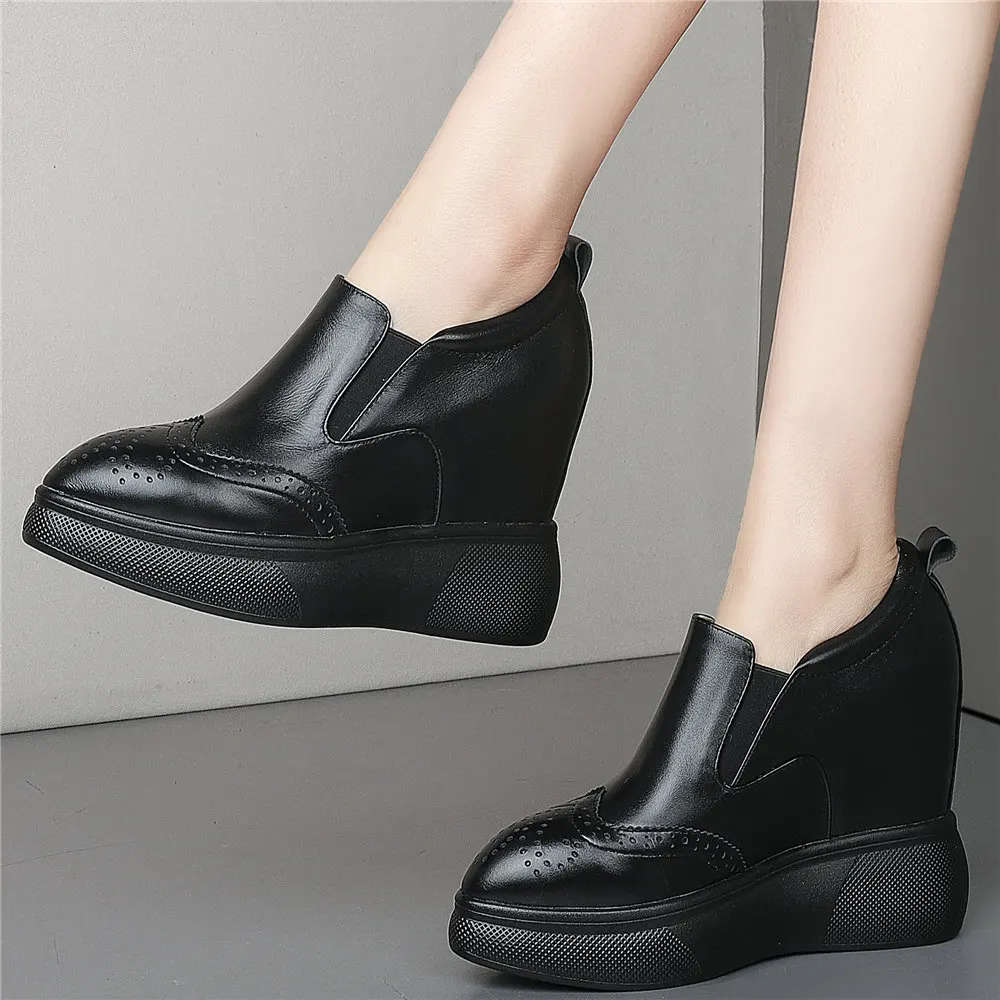 Platform Pumps Shoes Women Genuine Leather Wedges High Heel Motorcycle Boots Female Pointed Toe Fashion Sneakers Casual Shoes
Platform Pumps Shoes Women Genuine Leather Wedges High Heel Motorcycle Boots Female Pointed Toe Fashion Sneakers Casual Shoes