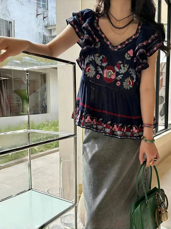 American Style Embroidered Floral Relief Color Block Blue V Neck Retro Top Dress Short Sleeve Women's Bohemian Loose Fit Cott...
American Style Embroidered Floral Relief Color Block Blue V Neck Retro Top Dress Short Sleeve Women's Bohemian Loose Fit Cott...