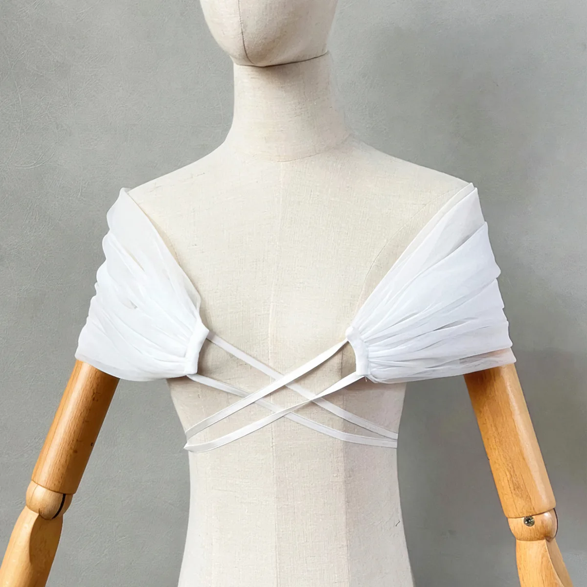 Women's Sexy Solid Mesh Pashmina Female Perforamce Party Show Shawl Cloak Collar Bridal Wedding Accessories R2549
Women's Sexy Solid Mesh Pashmina Female Perforamce Party Show Shawl Cloak Collar Bridal Wedding Accessories R2549
