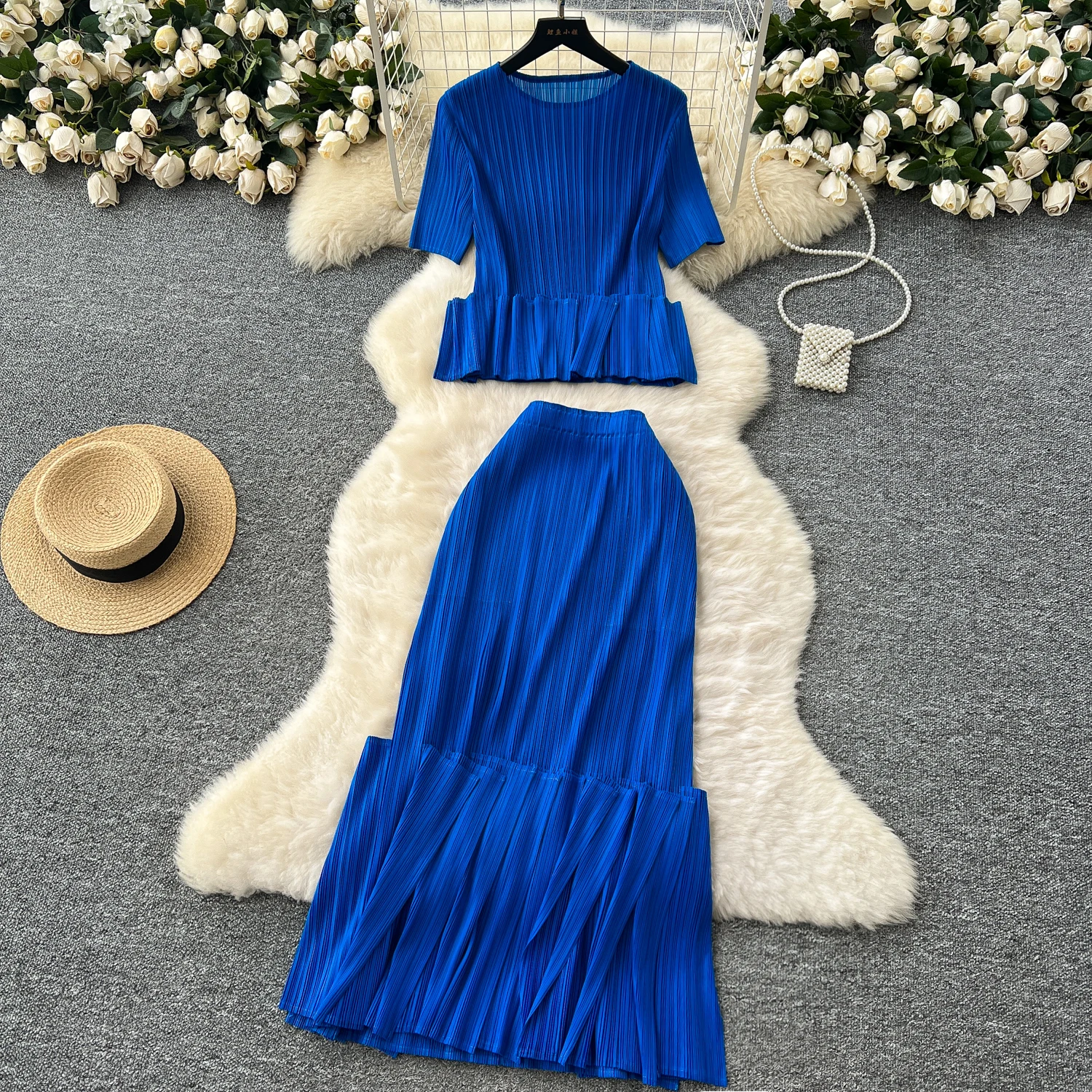 Two piece set O neck Spliced Ruched loose sweet slip Dress Women Fashion Summer women clothing
Two piece set O neck Spliced Ruched loose sweet slip Dress Women Fashion Summer women clothing