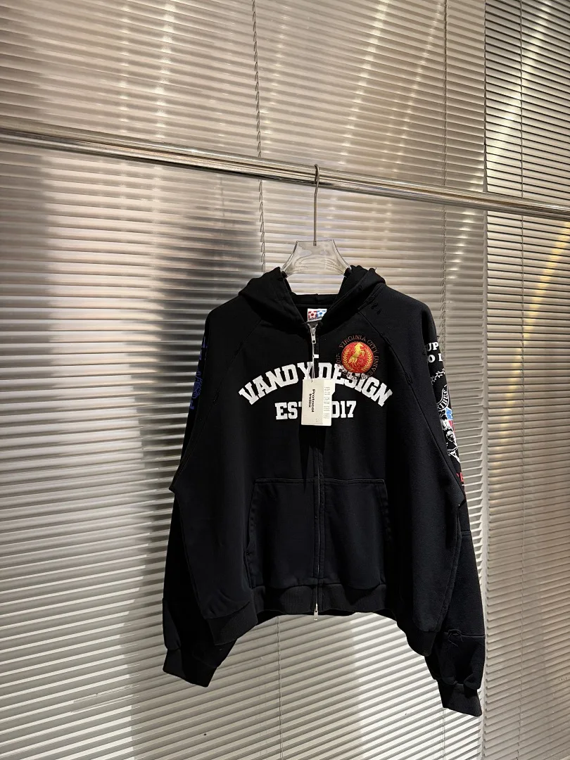 Protocol Index Talk 25FW Co-branded Zip-Up Hoodie Horse Badge Slogan Embroidery Streetwear Hooded Sweatshirt Oversized
Protocol Index Talk 25FW Co-branded Zip-Up Hoodie Horse Badge Slogan Embroidery Streetwear Hooded Sweatshirt Oversized