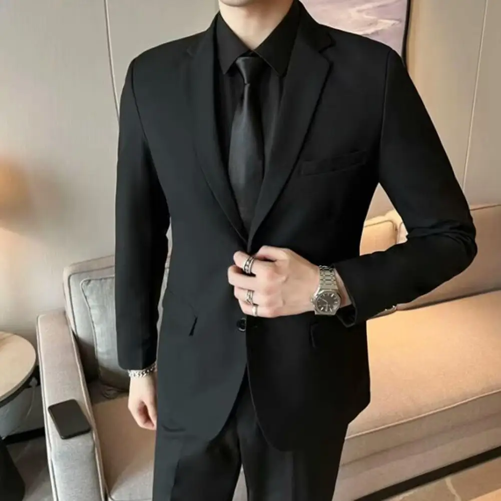 Comfortable Suit Jacket Men's Slim Fit Lapel Suit Coat with Button Closure Flap Pockets Solid Color Business Outwear for Long
Comfortable Suit Jacket Men's Slim Fit Lapel Suit Coat with Button Closure Flap Pockets Solid Color Business Outwear for Long