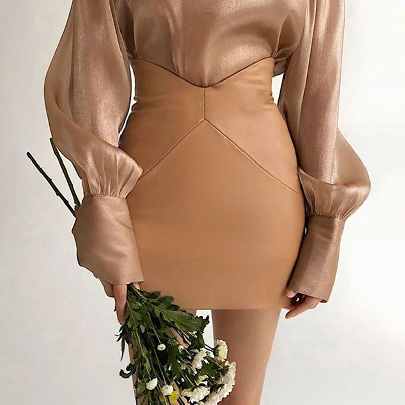 Women's PU Bodycon Sexy Short Skirt High Waist Faux Leather Mini Skirt Female 2022 Fall Winter New Fashion Ladies Bottoms 2022
Women's PU Bodycon Sexy Short Skirt High Waist Faux Leather Mini Skirt Female 2022 Fall Winter New Fashion Ladies Bottoms 2022