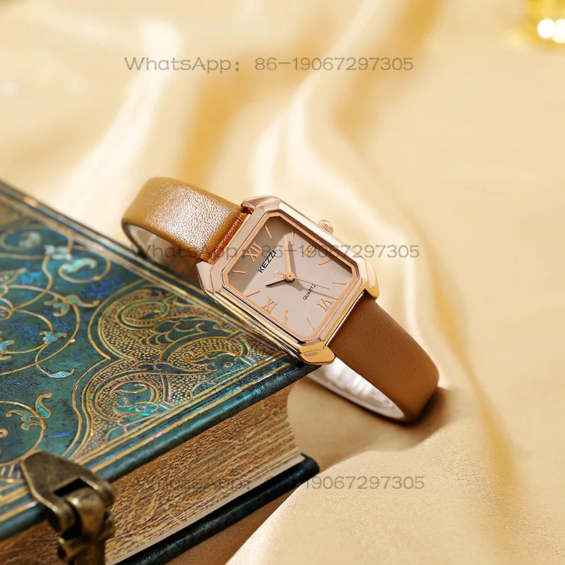 Customized new women's watch quartz movement fresh and delicate fashion girl watch square women's watch retro belt model
Customized new women's watch quartz movement fresh and delicate fashion girl watch square women's watch retro belt model