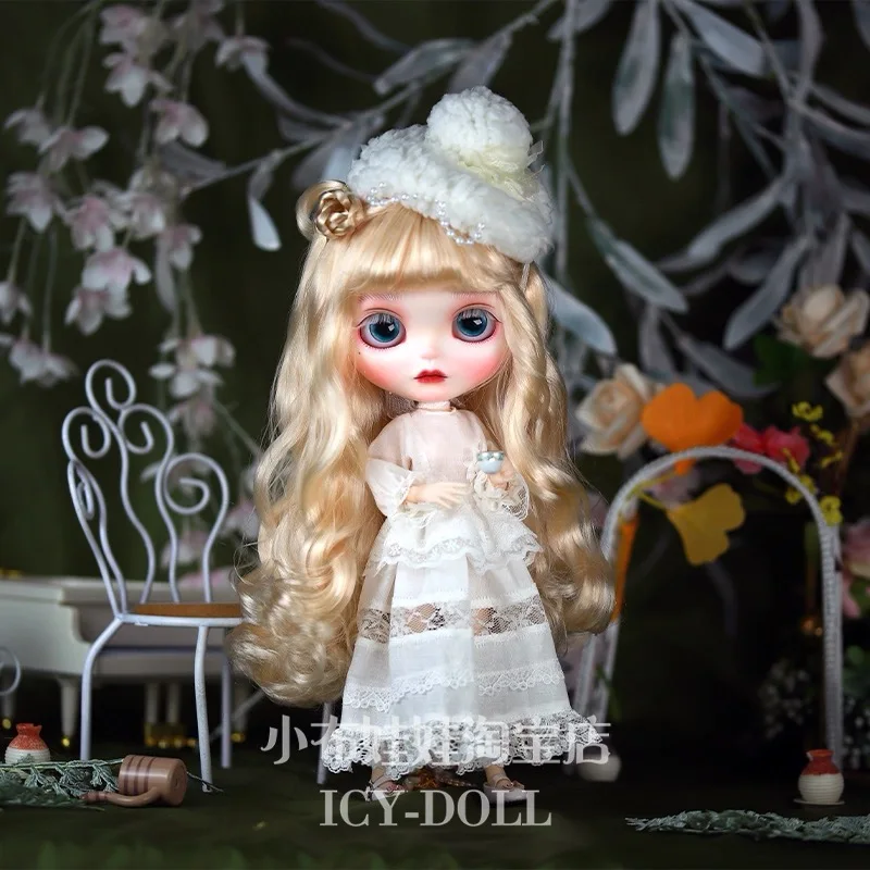 ICY DBS Blyth Doll Clothe Послеобеденный чай Роскошное белое кружевное платье + комплект плюшевой шляпы для OB24 Azone Blyth Doll Party DIY Dress Up
ICY DBS Blyth Doll Clothe Послеобеденный чай Роскошное белое кружевное платье + комплект плюшевой шляпы для OB24 Azone Blyth Doll Party DIY Dress Up