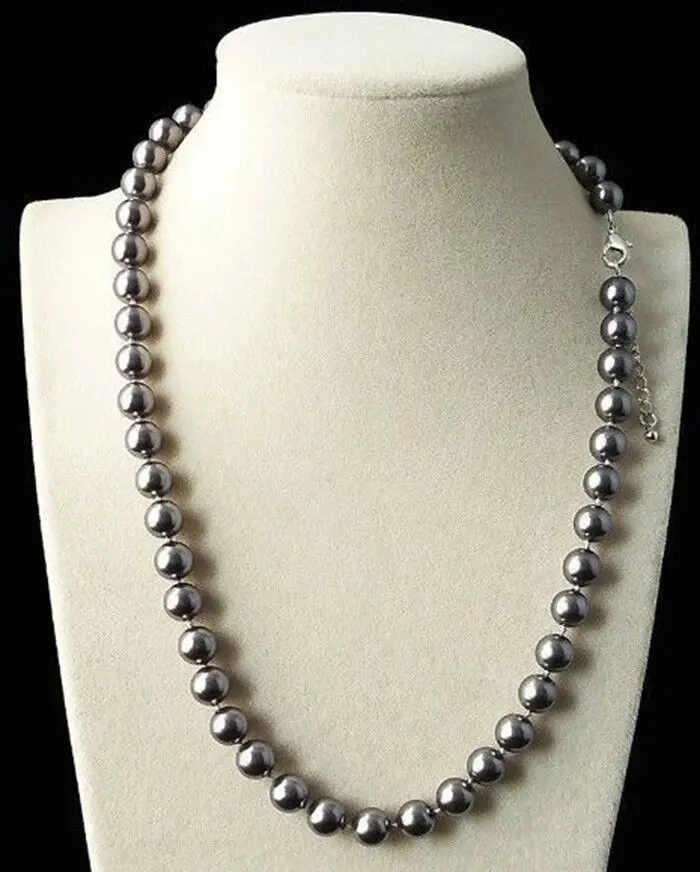 AAA 25 inches 8-9 millimeters long dark gray Akoya South Sea pearl round bead ne
AAA 25 inches 8-9 millimeters long dark gray Akoya South Sea pearl round bead ne