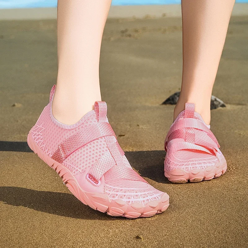 Water Shoes Lightweight Aqua Shoes Quick Dry Barefoot Beach Shoes Non-slip Comfortable Hiking Shoes Breathable for Outdoor Beach
Water Shoes Lightweight Aqua Shoes Quick Dry Barefoot Beach Shoes Non-slip Comfortable Hiking Shoes Breathable for Outdoor Beach