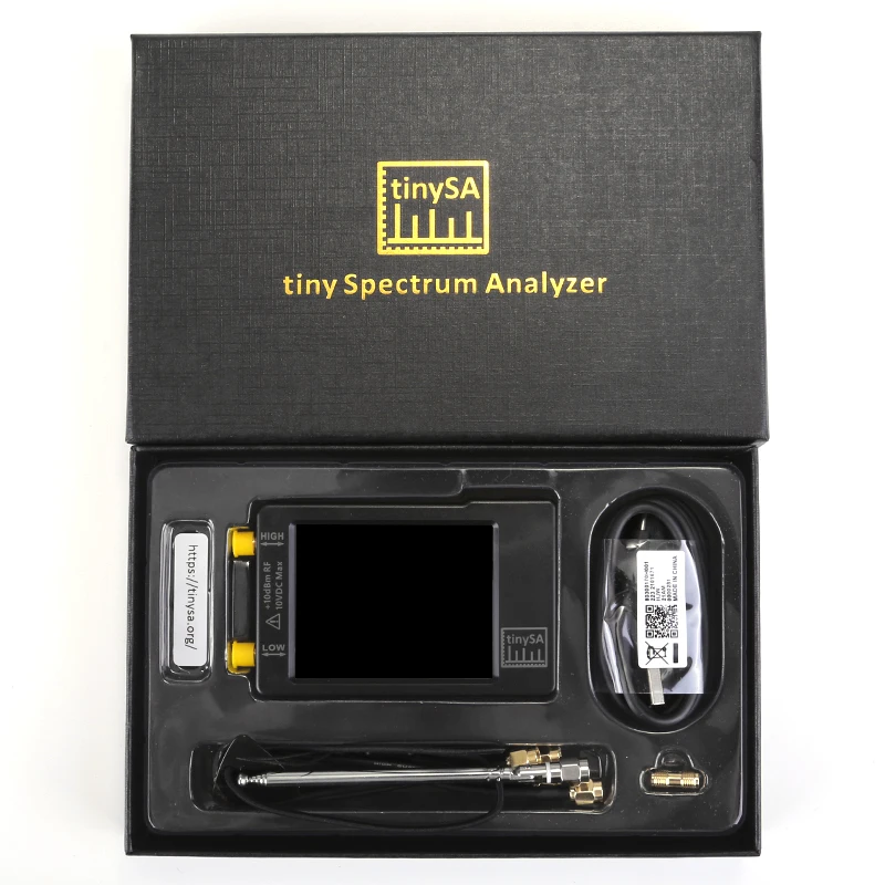 Upgraded Version V0.3.1_EL Hand held tiny Spectrum analyzer TinySA 2.8" display 100kHz to 960MHz with ESD proteced
Upgraded Version V0.3.1_EL Hand held tiny Spectrum analyzer TinySA 2.8" display 100kHz to 960MHz with ESD proteced