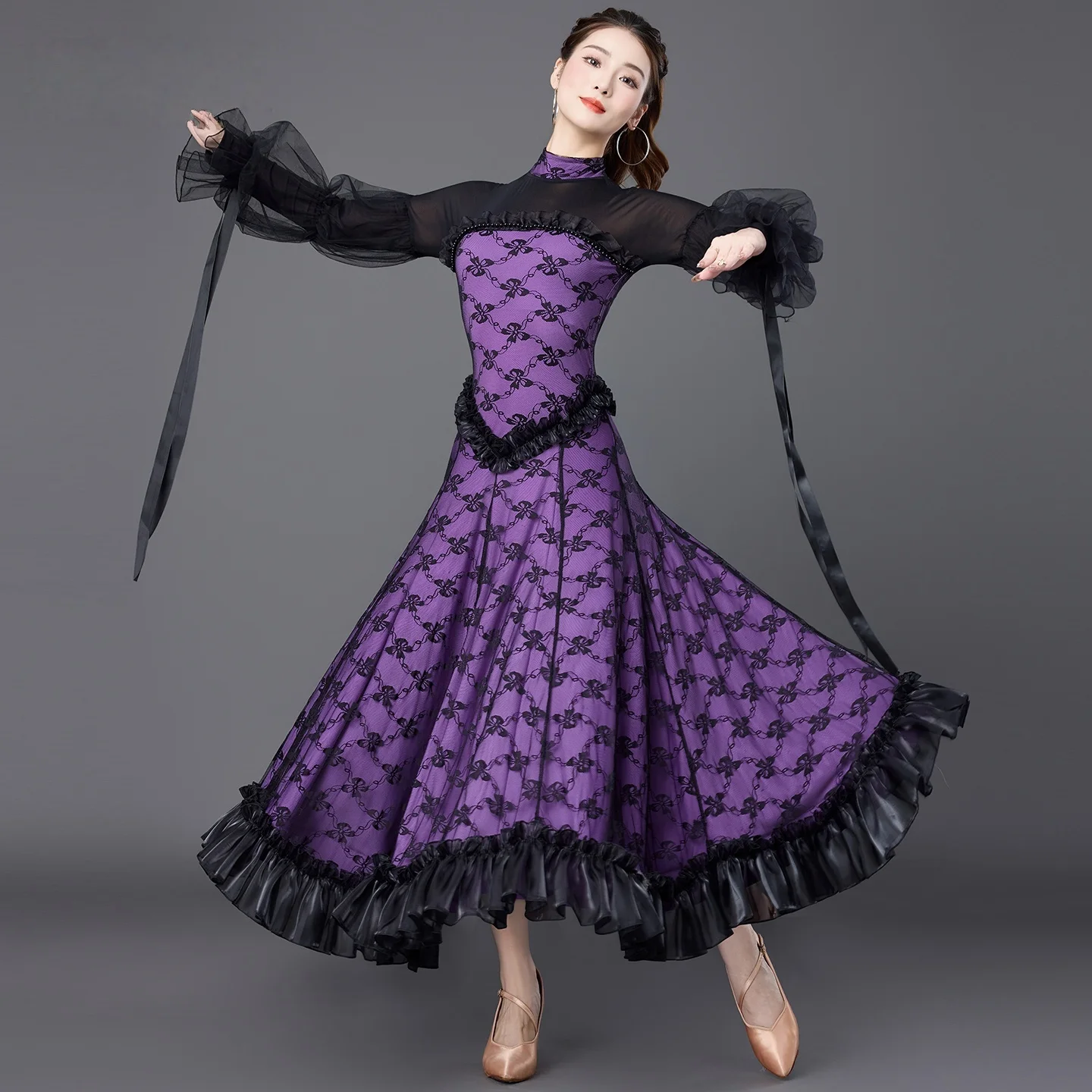 Ballroom Dance Dress High-end Competition Dress Elegant Temperament Big Swing Tango Waltz Modern Dance Performance Costumes
Ballroom Dance Dress High-end Competition Dress Elegant Temperament Big Swing Tango Waltz Modern Dance Performance Costumes