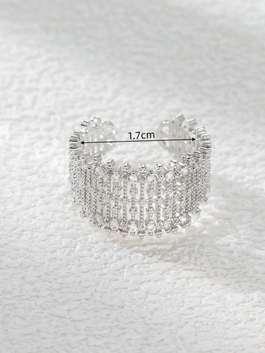 Luxurious Floral Lace Open Ring With Micro Inlaid Crystals Adjustable Size 1.7cm Width
Luxurious Floral Lace Open Ring With Micro Inlaid Crystals Adjustable Size 1.7cm Width