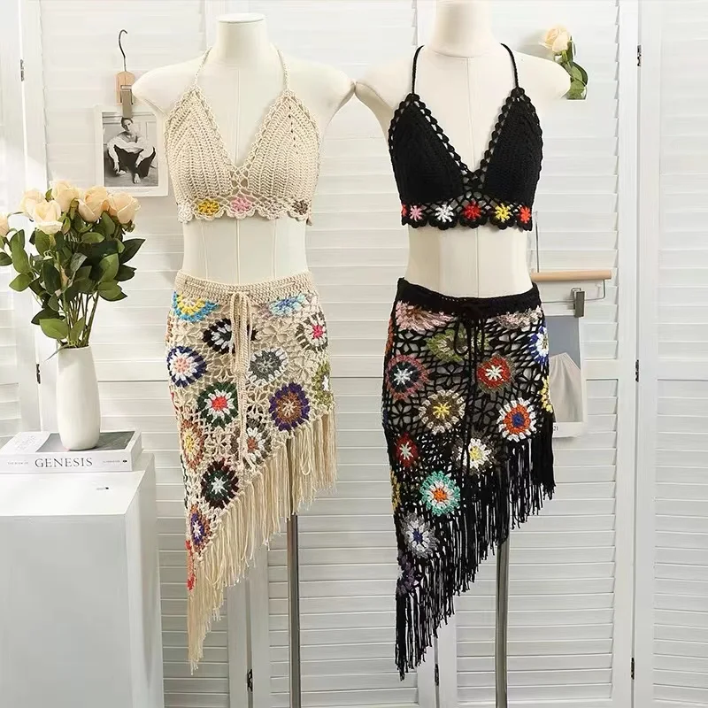 OUMEA Women Crochet Beach Sets Handmade Multi Color Sexy Floral 2 Pieces Bikini Set Halter Neck Top Fringed Asymmetrical Skirt
OUMEA Women Crochet Beach Sets Handmade Multi Color Sexy Floral 2 Pieces Bikini Set Halter Neck Top Fringed Asymmetrical Skirt