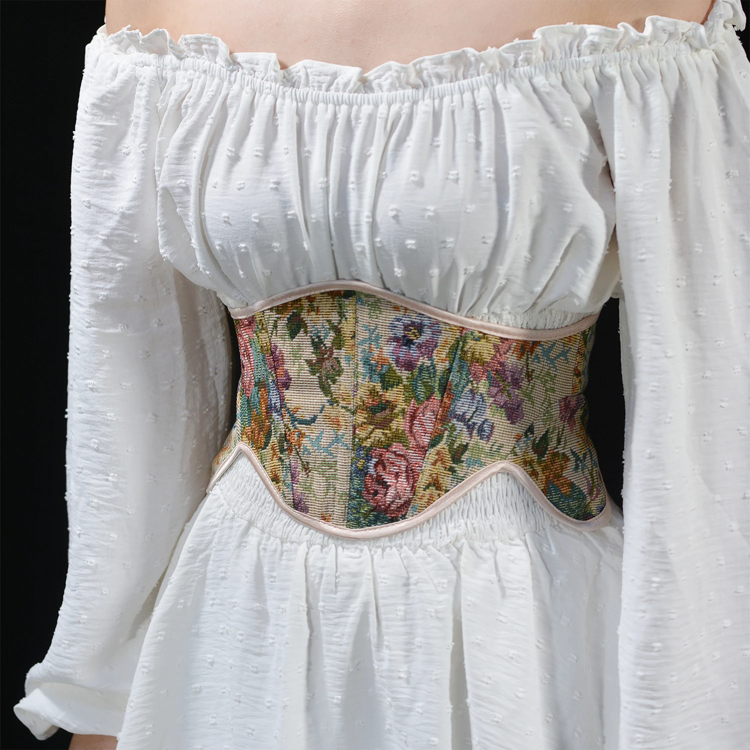 New Corset Black Wide Belts Embroidery Slimming Body Belts For Women Gothic Clothing Underbust Elastic Bustier Dress Girdle
New Corset Black Wide Belts Embroidery Slimming Body Belts For Women Gothic Clothing Underbust Elastic Bustier Dress Girdle